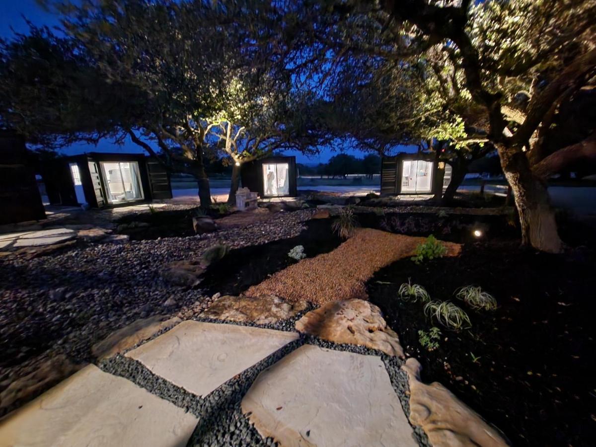 Villa The Container Retreat @ 290 Wine Trail #1 Escape To Hye, Tx Exterior foto