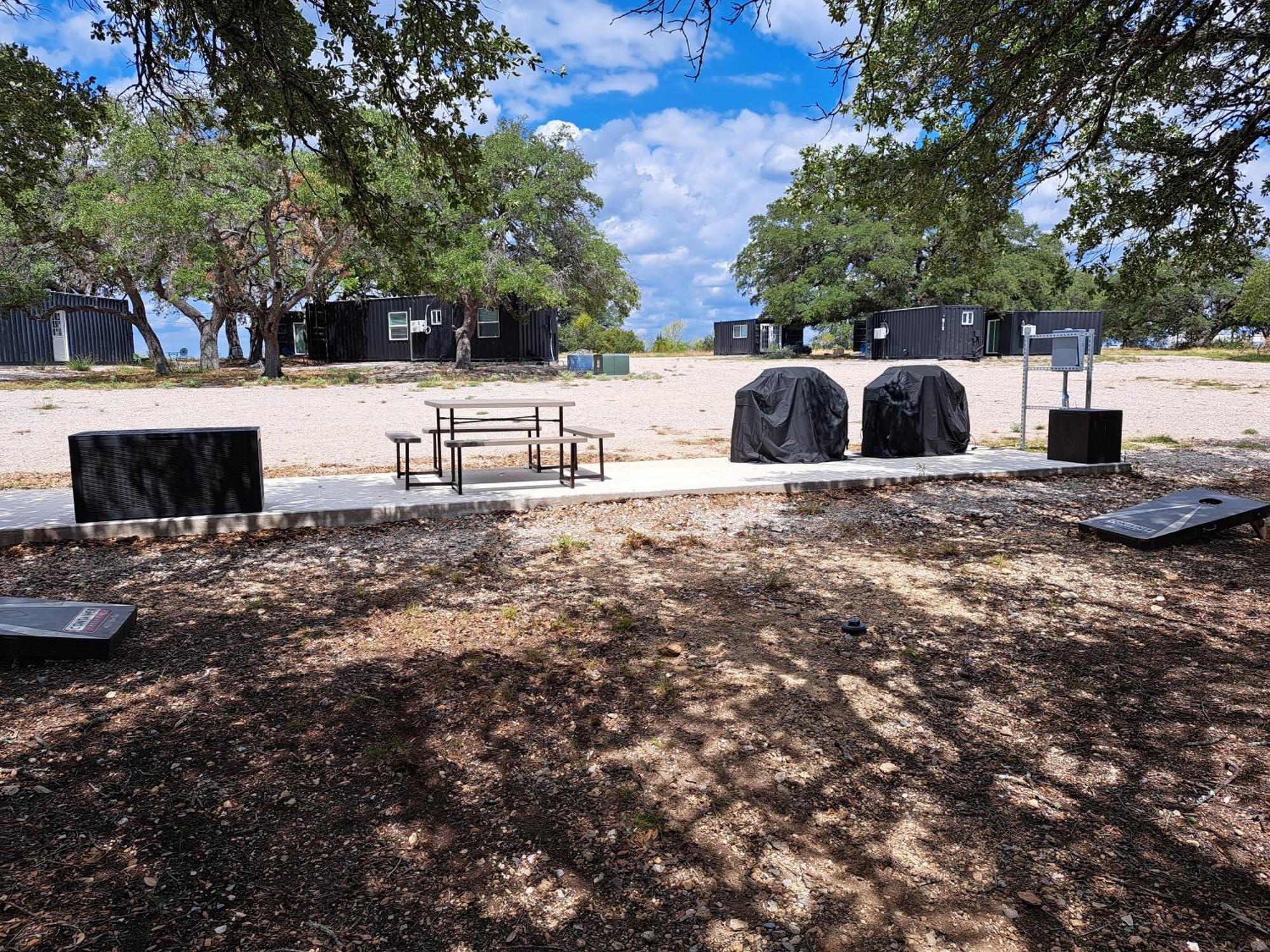 Villa The Container Retreat @ 290 Wine Trail #1 Escape To Hye, Tx Exterior foto